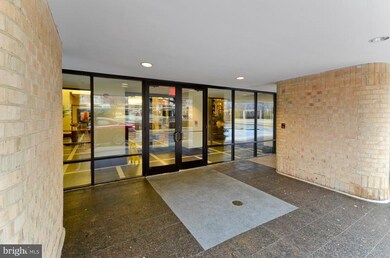 The Brittany unit 209, Arlington, VA 22204 - photo 3