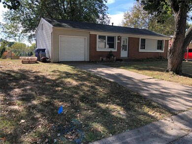 3509 Fleet Ln, Saint Charles, MO 63301 - photo 2