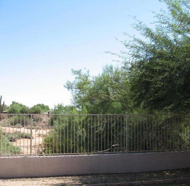 Private Back Yard Bordering Natural Area