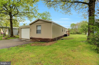 1149 Leisure Dr unit 43, Chambersburg, PA 17202 - photo 3