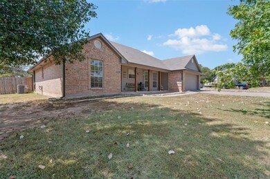 118 S Meadowbrook Dr, Pottsboro, TX 75076 - photo 7