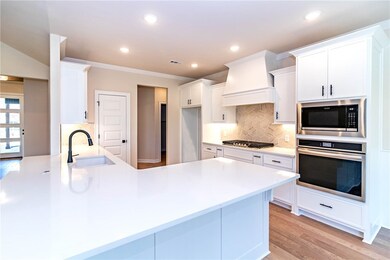 419 Casella St, Tontitown, AR 72762 - photo 5