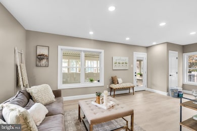 724 Pear St, Cinnaminson, NJ 08077 - photo 4