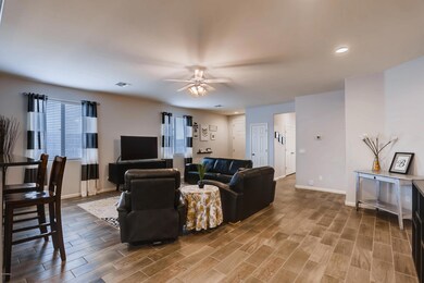 7664 W Quail Track Drive-print-005-22-Li