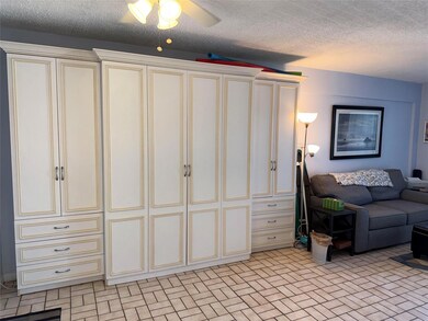 321 Wilson St unit A306, Hollywood, FL 33019 - photo 5