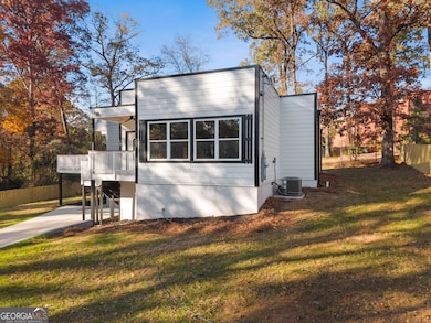 1429 Womack Ave, Atlanta, GA 30344 - photo 5