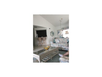 LIVING ROOM - DINNING ROOM