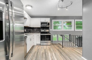 1280 Thurell Rd, Columbus, OH 43229 - photo 7