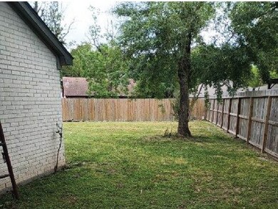 6927 Silver Star Dr, Houston, TX 77086 - photo 6