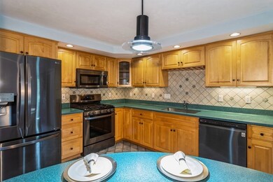 61 Willow Pond Dr, Rockland, MA 02370 - photo 7