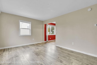 128 E Columbia St, Mason, MI 48854 - photo 7