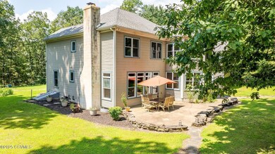 109 Sereno Hollow Rd, Millville, PA 17846 - photo 4