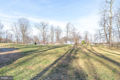 763 Frontier Dr, Bunker Hill, WV 25413 - photo 3