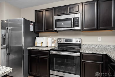 2620 Kingman Dr, Xenia, OH 45385 - photo 6