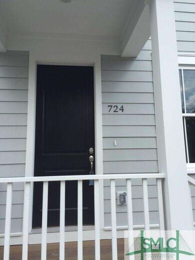 724 Price Street front door