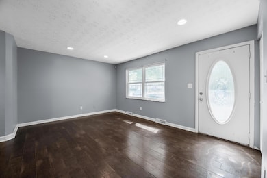 5096 Fullerton Dr, Columbus, OH 43232 - photo 7