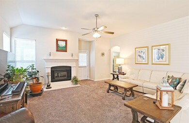 1802 Silver Oaks Dr, Gainesville, TX 76240 - photo 5