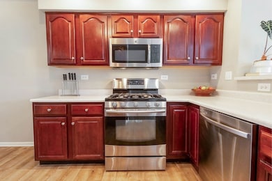 205 Concord Ln, Carol Stream, IL 60188 - photo 4