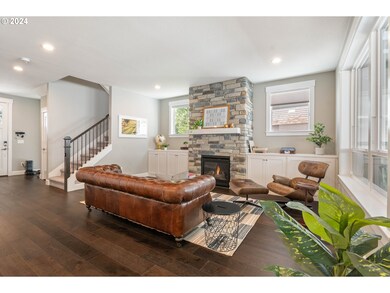 6435 Frost St, Lake Oswego, OR 97035 - photo 4