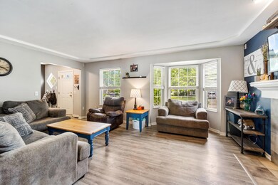127 Ridgeview Ct, Grass Lake, MI 49240