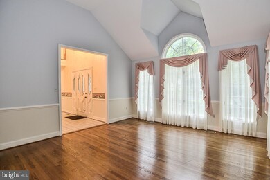 5861 William Dr, Warrenton, VA 20187 - photo 4