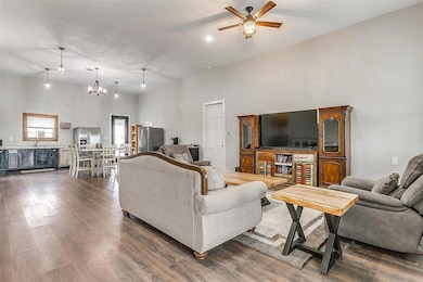 174 Hawk Ridge Rd, Decatur, TX 76234 - photo 6