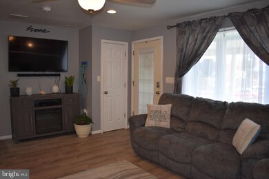 1932 Frames Rd, Dundalk, MD 21222 - photo 7