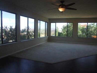 Mutiple Views from the living room