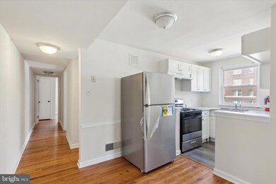 248 N Wycombe Ave unit 1, Lansdowne, PA 19050 - photo 6