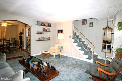 6002 Loretto Ave, Philadelphia, PA 19149 - photo 3