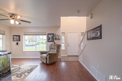 105_190903_realestate