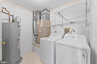 1136 Red Barn Ln, Quakertown, PA 18951 - photo 5