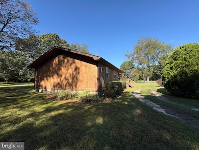 297 White Sand Dr, Heathsville, VA 22473 - photo 4