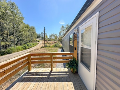 2082 Hazel Patch Rd, East Bernstadt, KY 40729 - photo 6