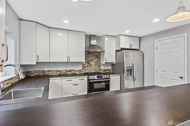 11924 Kapowsin Hwy E, Graham, WA 98338 - photo 6