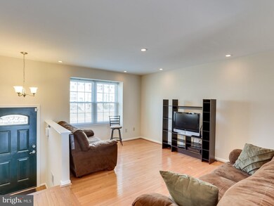 3008 Antrim Cir, Dumfries, VA 22026 - photo 2