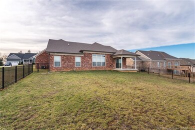 1024 Catalpa Dr, Georgetown, IN 47122 - photo 4