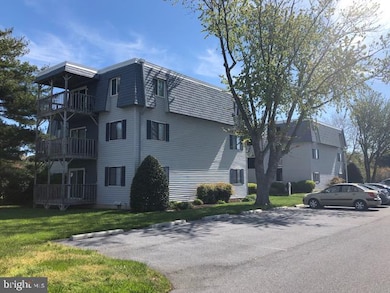 35979 Condo Dr unit B302, Rehoboth Beach, DE 19971 - photo 3