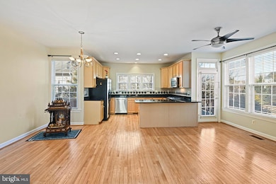 4150 Jeremy Grove, Fairfax, VA 22030 - photo 7