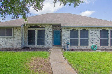 1111 Old Knoll Dr, Wylie, TX 75098 - photo 3