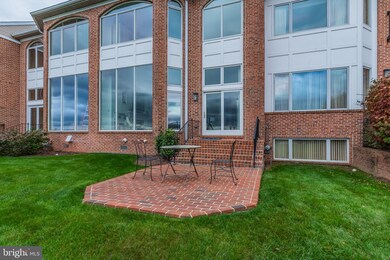 531 Bridgeview Dr, Lemoyne, PA 17043 - photo 2