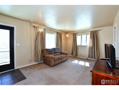 Living room will actuall accommadate some nice siz
