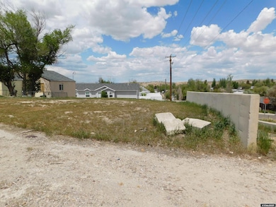 506 R St, Rock Springs, WY 82901 - photo 3