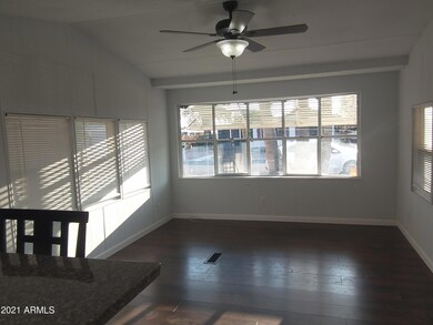 DINNING ROOM