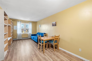 13716 88th St, Ozone Park, NY 11417 - photo 4