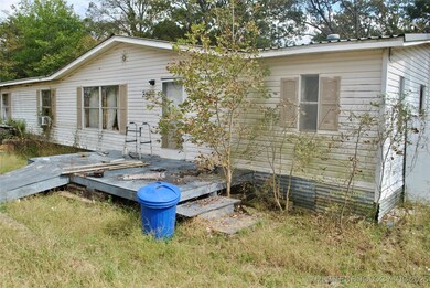 3506 Sawmill Rd, Caddo, OK 74729 - photo 7