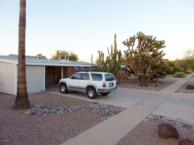 MLS FRONT HOUSE 2