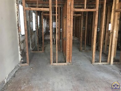 506 SW 6th Ave unit s 1-15, Topeka, KS 66603 - photo 3