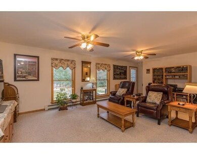 64 Minott St, Gardner, MA 01440 - photo 6