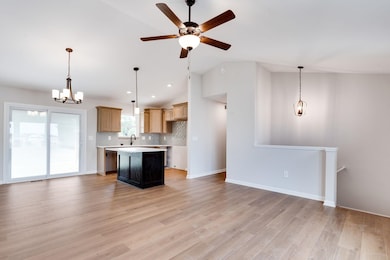 1631 N Magnolia Ct, Andover, KS 67002 - photo 3